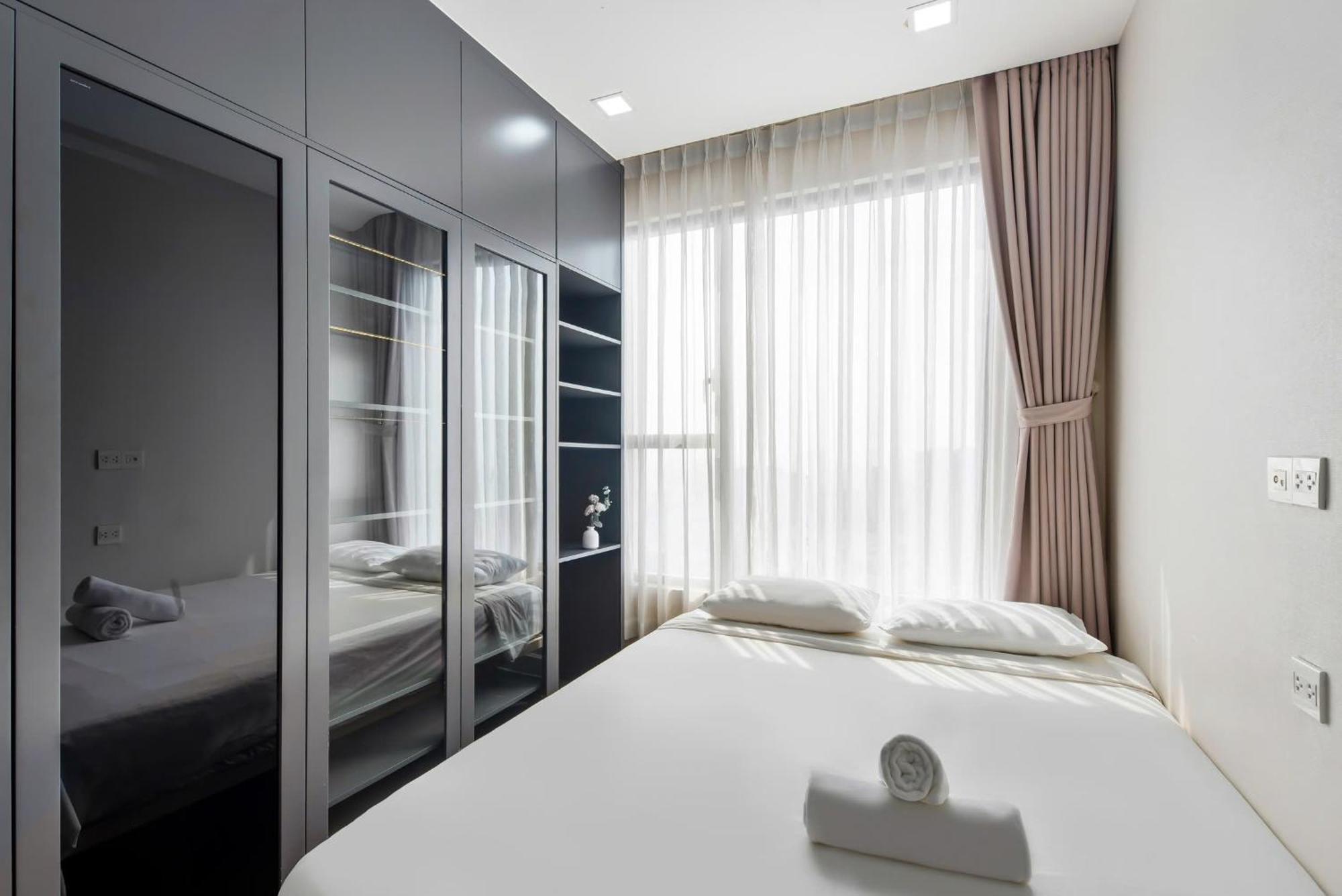 Awesome Rivergate Apartment - Cbd In Hcm City Хошимин Экстерьер фото