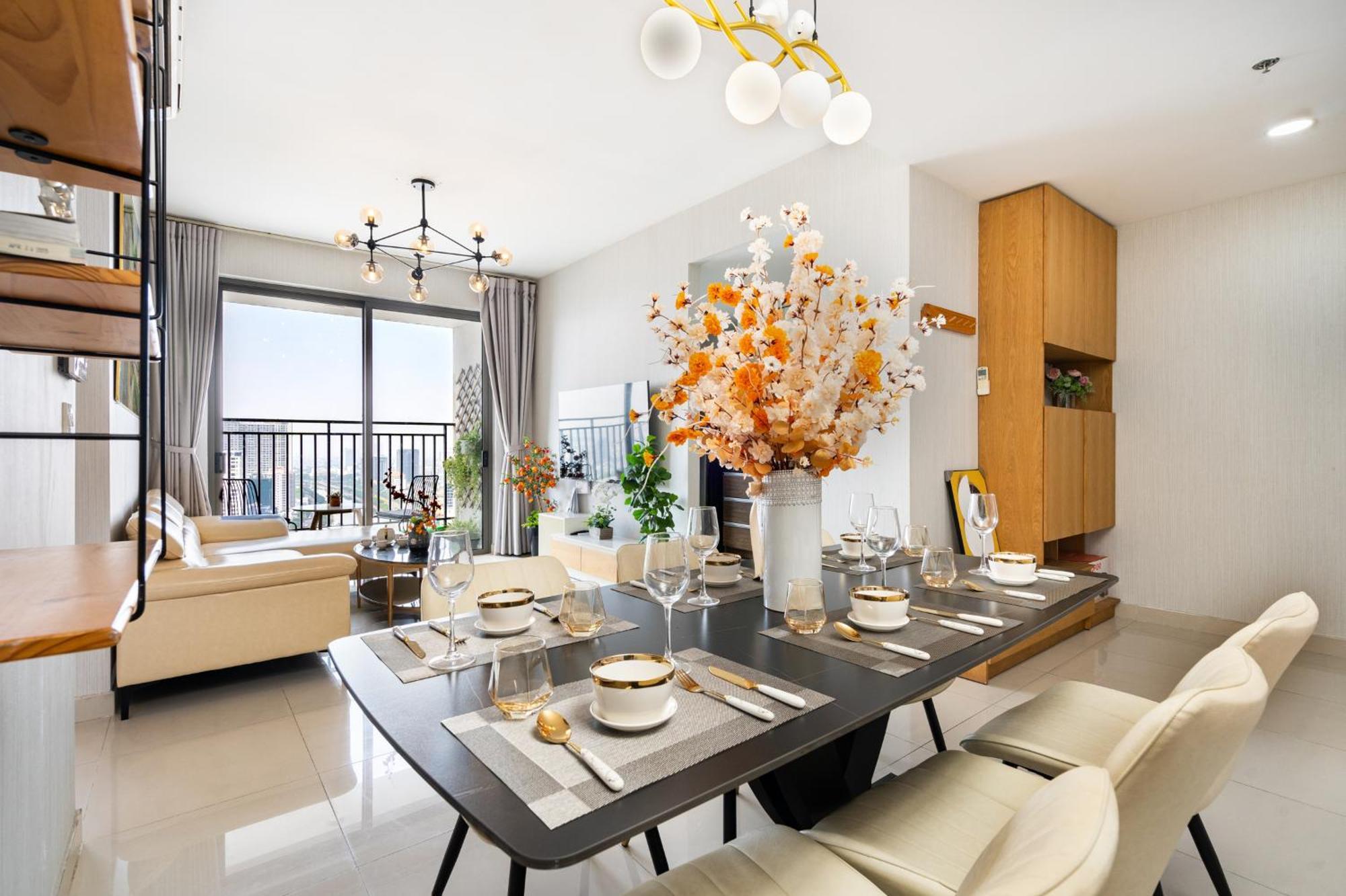 Awesome Rivergate Apartment - Cbd In Hcm City Хошимин Экстерьер фото
